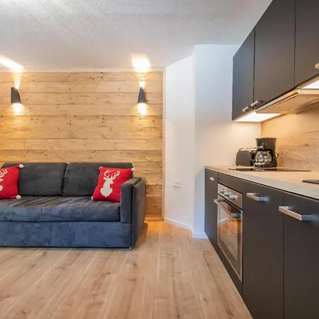 Staudenhof Apartment *